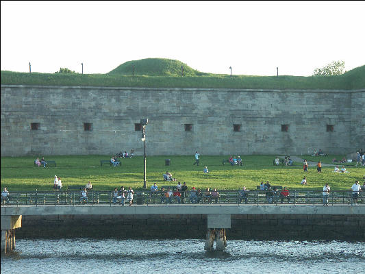 PICT5926 Fort Boston Harbor