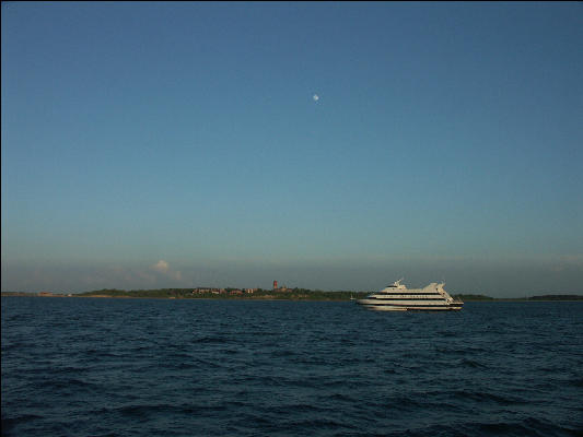 PICT5955 Cruising Harbor Islands and Moon Boston 