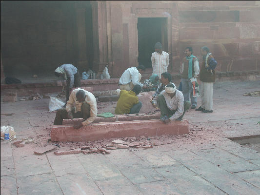 Pict3666 Workmen Carving Stone Jodhbais Palace Fatehpur Sikri