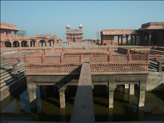 Pict3698 Anup Talao Pool Fatehpur Sikri