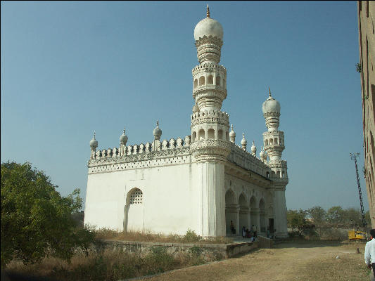 Pict0936 Hayat Bakshi Begum Tomb Qutb Shahi Hyderabad