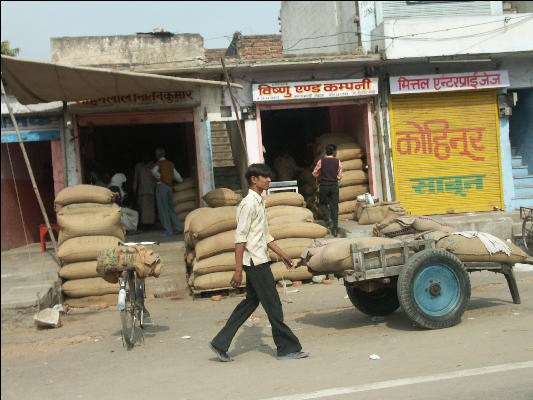 Pict2673 Store On Road To Jaipur