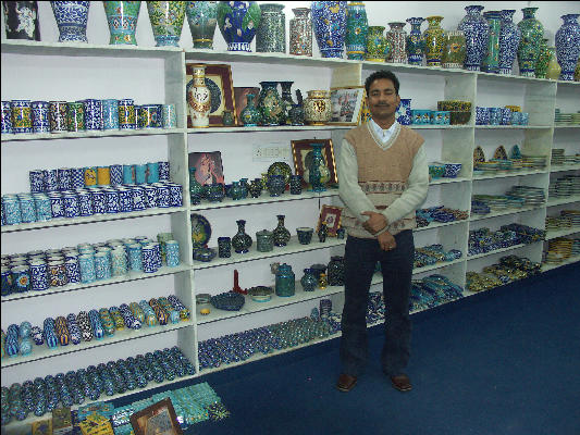 Pict2734 Store With Pottery With Artist Jaipur