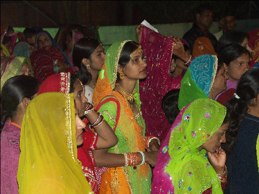 Pict2757 Saris On Wedding Guests Jaipur