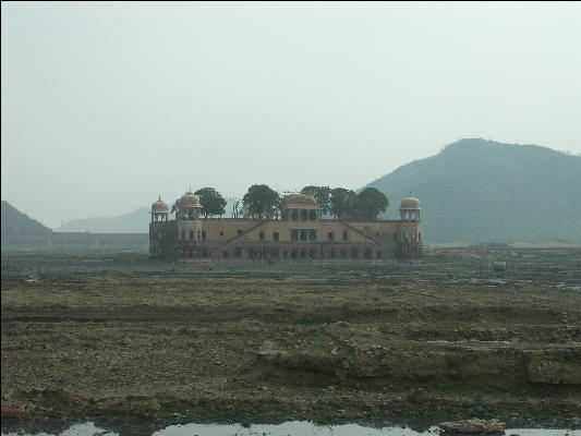 Pict2962 Palace In Lake Jaipur