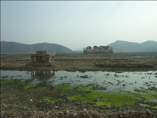 Pict2963 Palace In Lake Jaipur