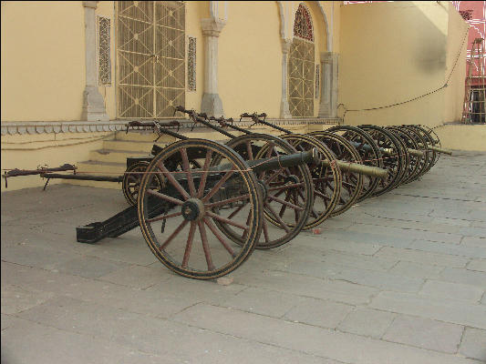 Pict3012 City Palace Museum Cannons Jaipur