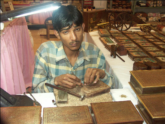 Pict3040 City Palace Museum Craftman Box With Inlay Metal Jaipur