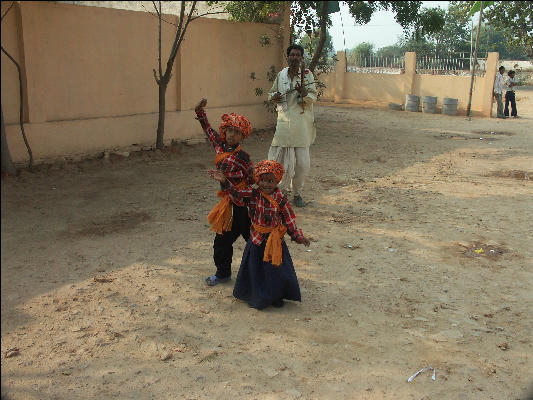 Pict3587 Children Dancing Near Keoladeo Ghana NP