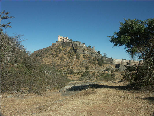 PICT1966 View Of Kumbhalgarh Fort