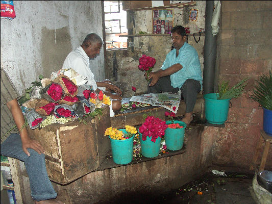 Pict1239 Market Flowers Mumbai