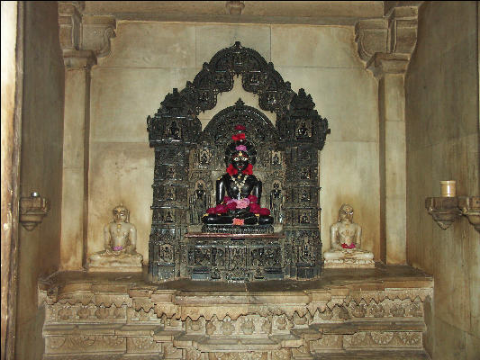 Pict2125 Jain Temple Rankapur