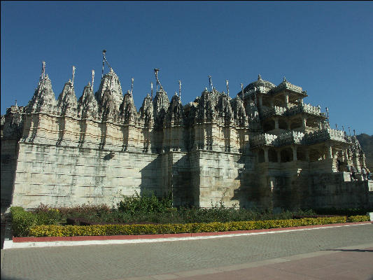 Pict2137 Chaumukha Mandir Jain Temple Rankapur