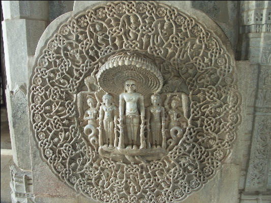 Pict2159 Carving Chaumukha Mandir Jain Temple Rankapur