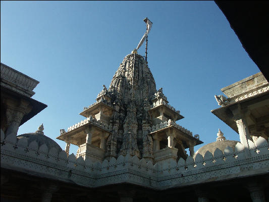 Pict2177 Dome Chaumukha Mandir Jain Temple Rankapur