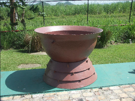 Pict7455 Copper Pots Appleton Rum Jamaica