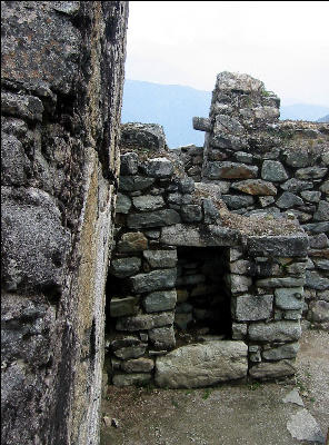 Niche Runkuracay Inca Trail