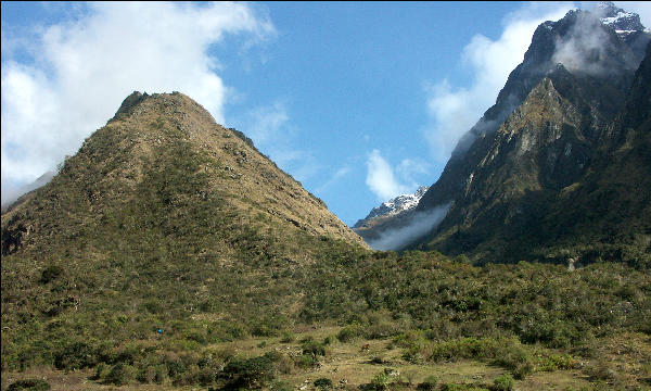 Toward Dead Woman's Pass Inca Trail