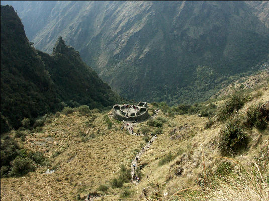 Runkuracay Inca Trail