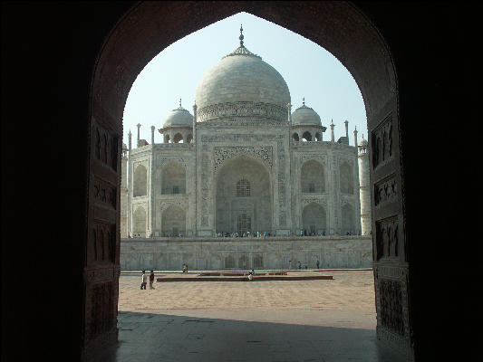 Pict3922 Taj Mahal Through Taj Masjid (Mosque) Arch Agra