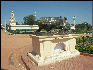 Pict1126 Statue Maharajas Amba Vilas Palace Mysore